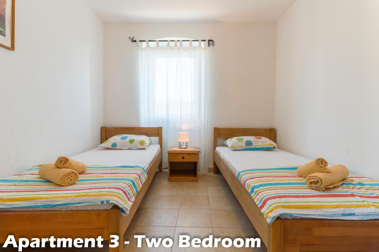 Art Apartments Vrsar Exterior foto