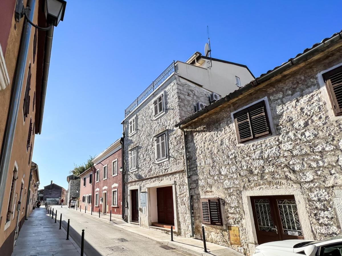 Art Apartments Vrsar Exterior foto