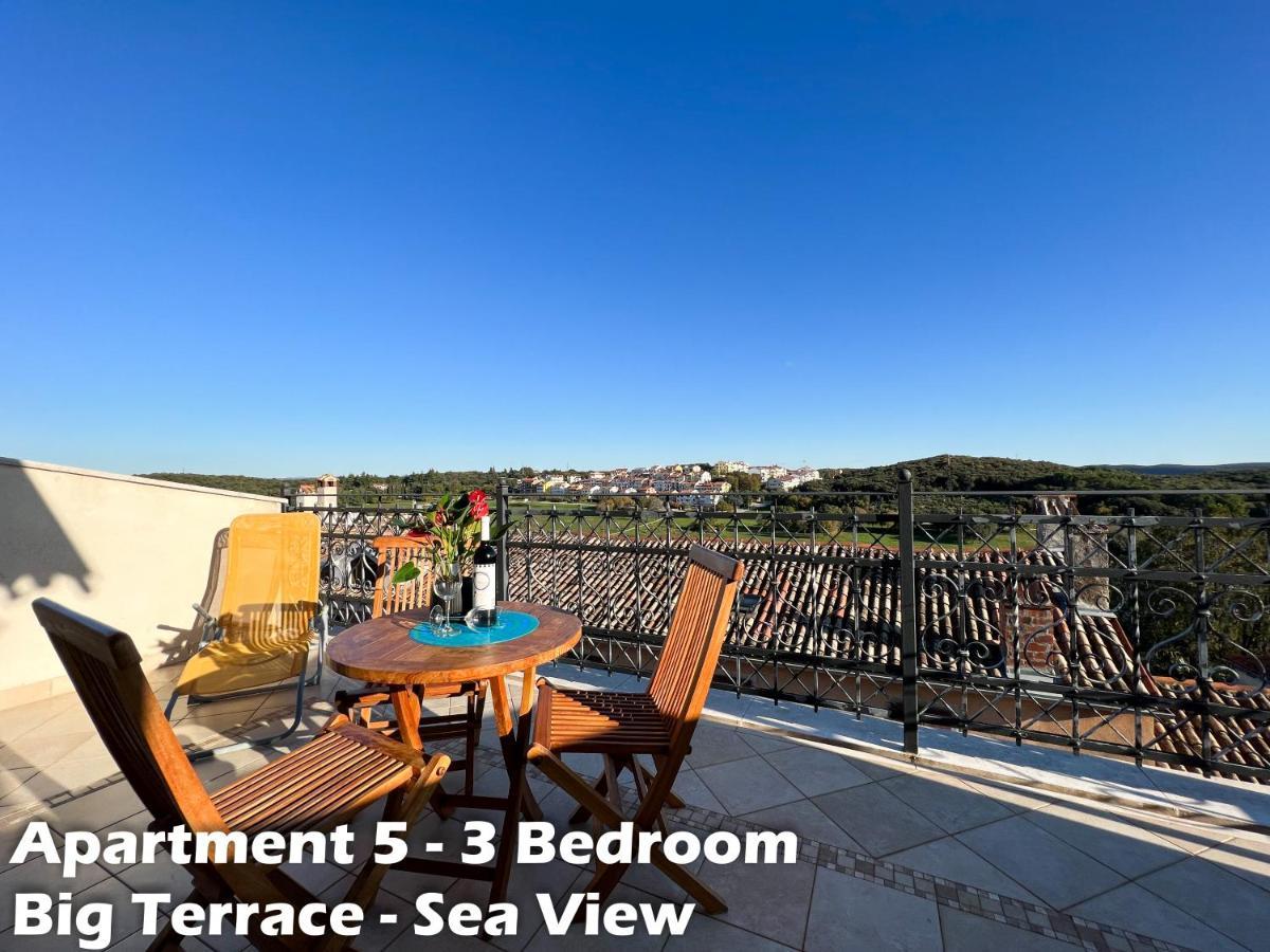 Art Apartments Vrsar Exterior foto